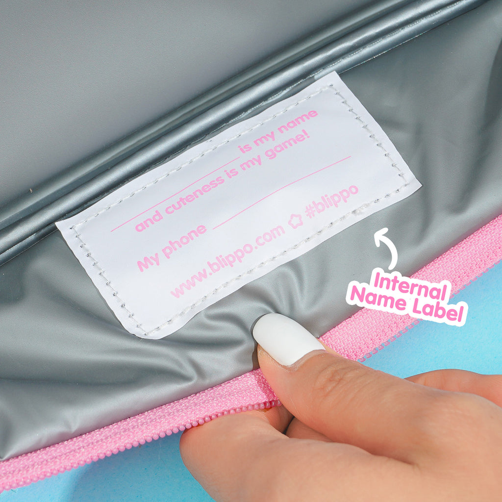 Name tag of a pink insulated lunch box designed for girls and featuring kawaii designs for school.