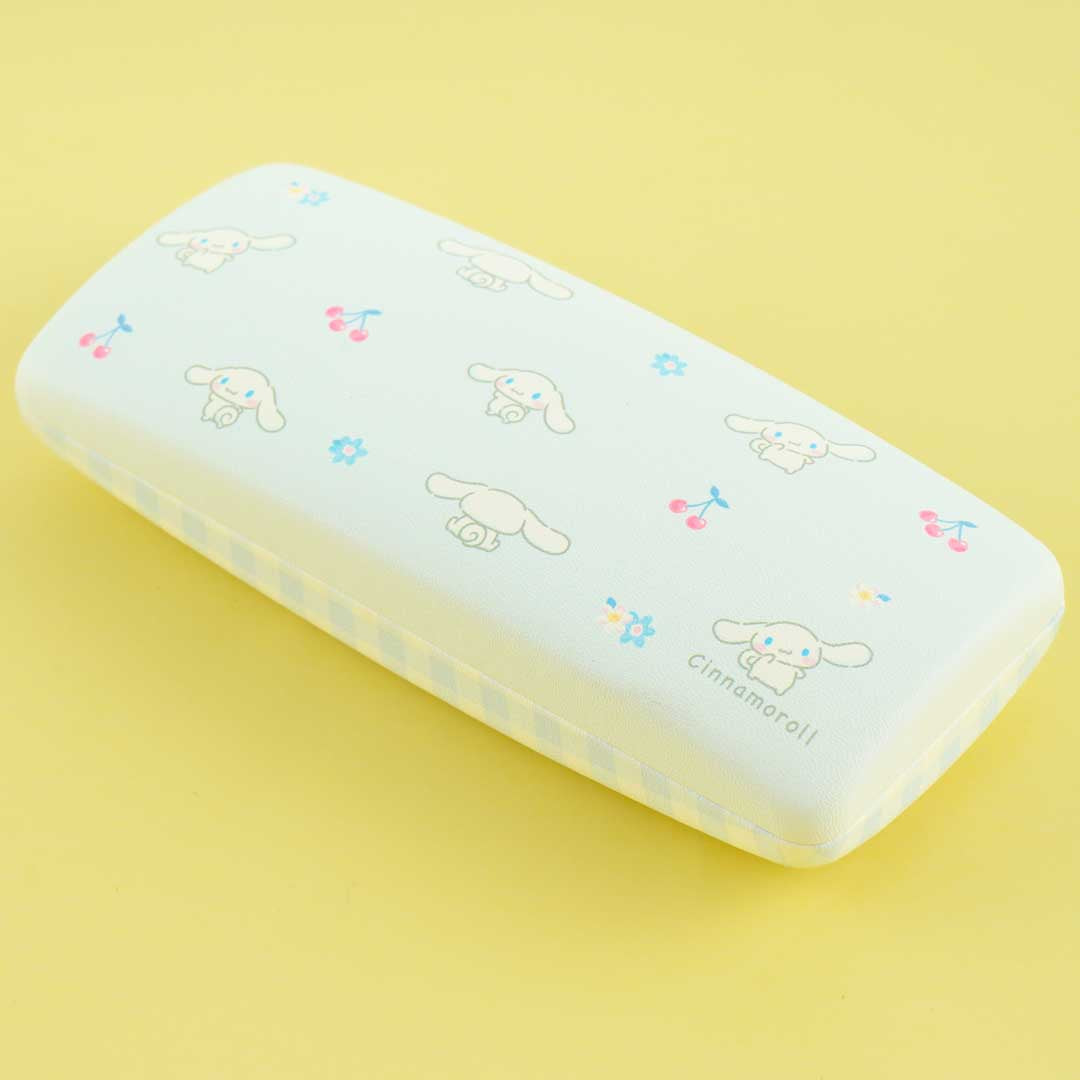 Cinnamoroll Cherry Love Eyeglass Hard Case Blippo